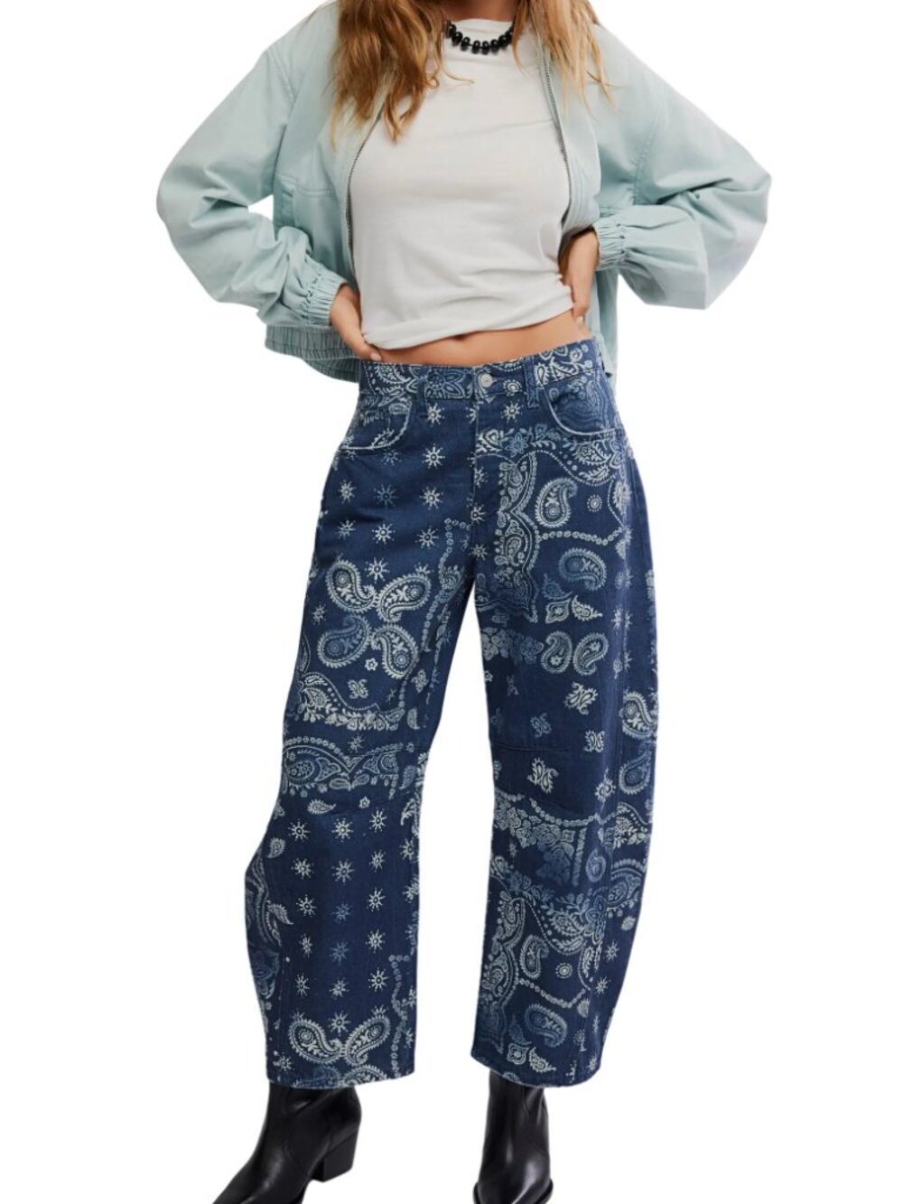 Free People We The Free Good Luck Printed Barrel Leg Jeans Navy Bandana Size 28